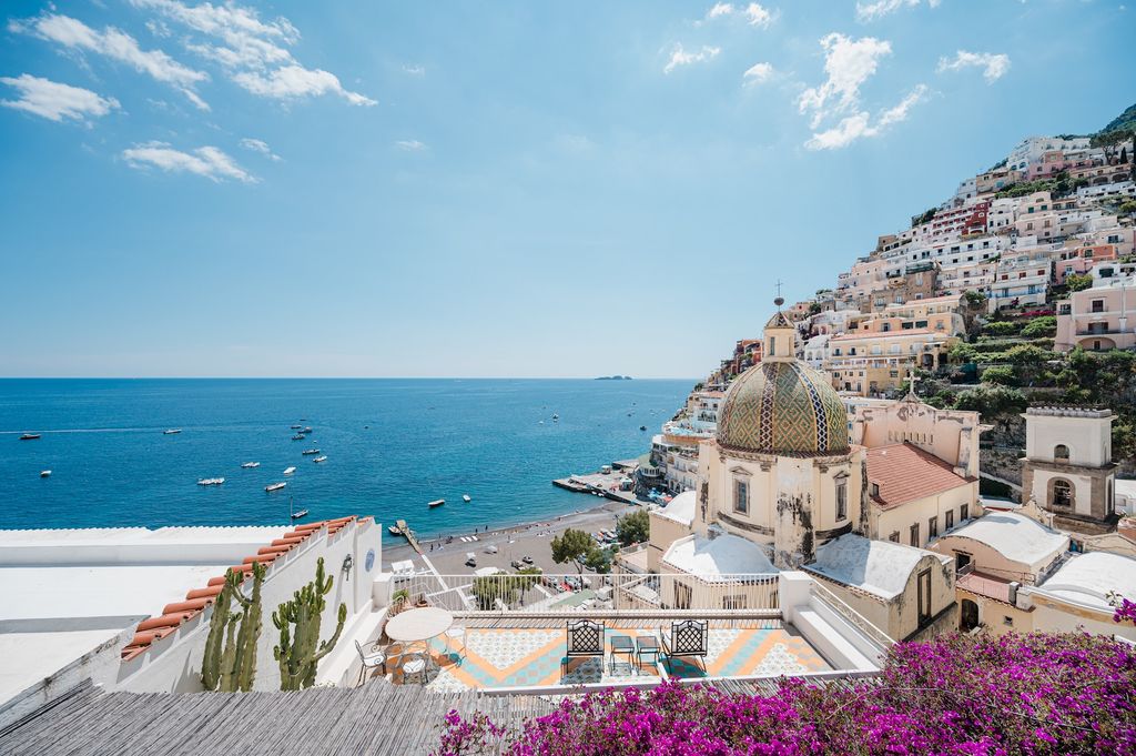 STAIRWAY TO THE SEA POSITANO