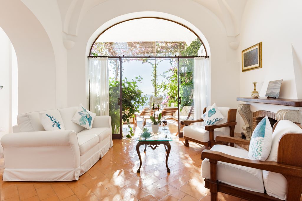 VILLA WITH TERRACE POSITANO